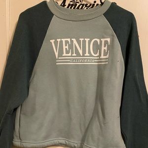 Size Xs American Eagle Crew Neck